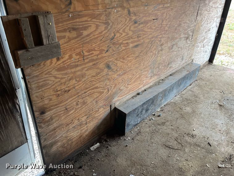 image for item FG0756 2002 DooLittle enclosed cargo trailer