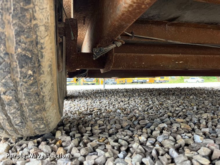 image for item FG0756 2002 DooLittle enclosed cargo trailer