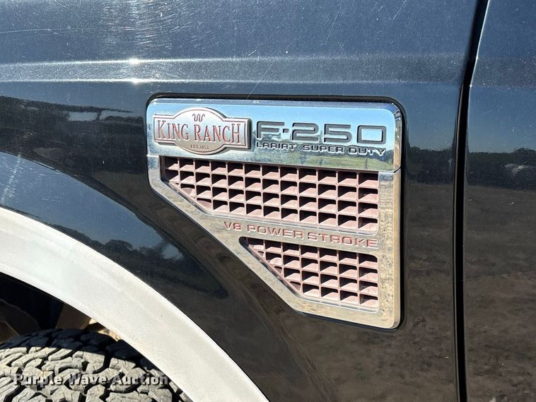 image for item FG0766 2010 Ford F250 Super Duty King Ranch Crew Cab pickup truck