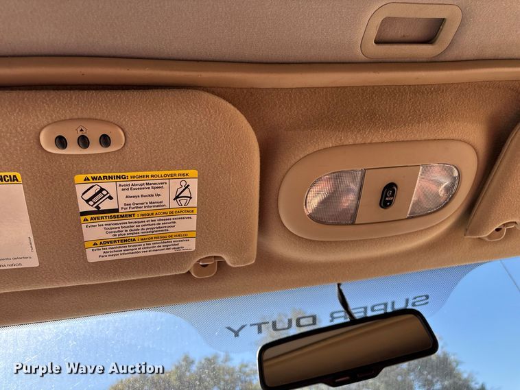 image for item FG0766 2010 Ford F250 Super Duty King Ranch Crew Cab pickup truck
