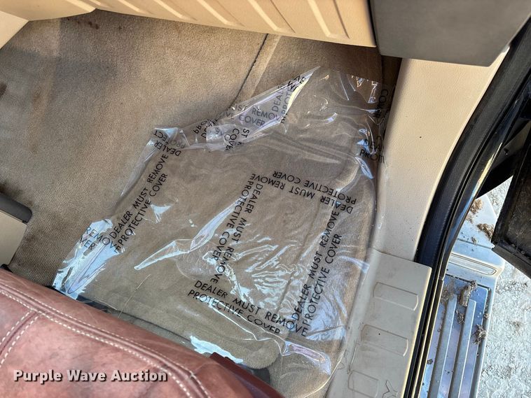 image for item FG0766 2010 Ford F250 Super Duty King Ranch Crew Cab pickup truck