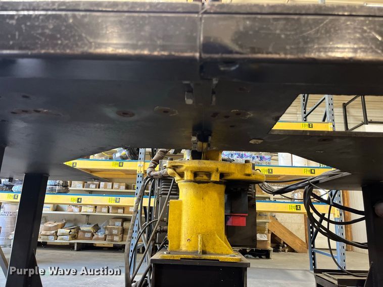 image for item FG0768 Fanuc Robot Arc Mate 100 i robotic welder