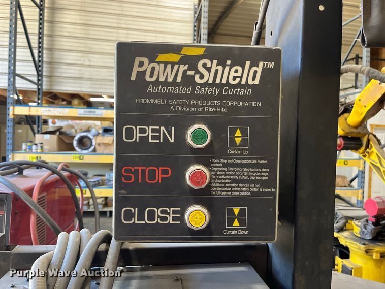 image for item FG0768 Fanuc Robot Arc Mate 100 i robotic welder