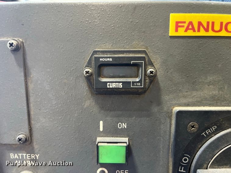 image for item FG0768 Fanuc Robot Arc Mate 100 i robotic welder