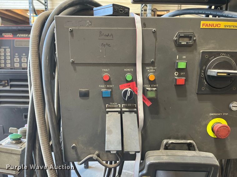 image for item FG0768 Fanuc Robot Arc Mate 100 i robotic welder