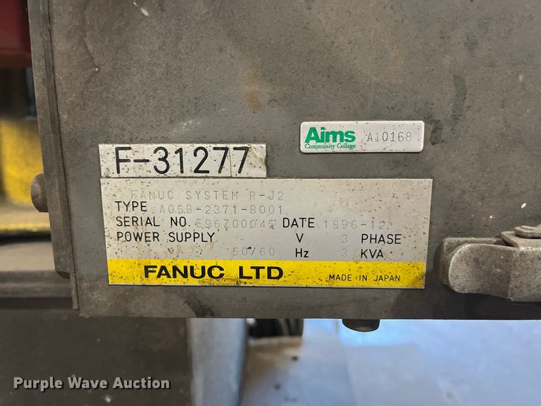 image for item FG0768 Fanuc Robot Arc Mate 100 i robotic welder