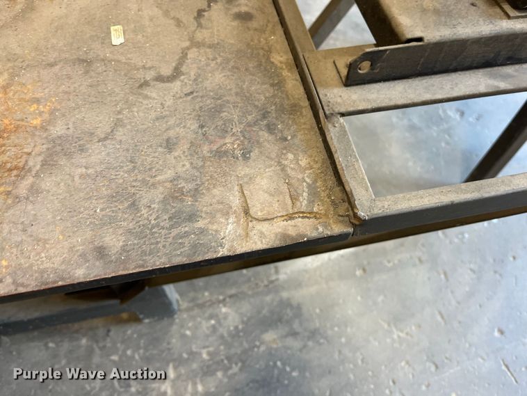 image for item FG0768 Fanuc Robot Arc Mate 100 i robotic welder