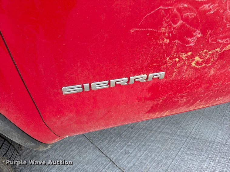 image for item FG0784 2017 GMC Sierra 1500 pickup truck
