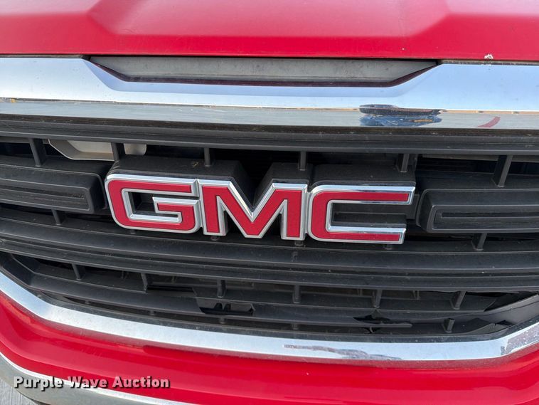 image for item FG0784 2017 GMC Sierra 1500 pickup truck