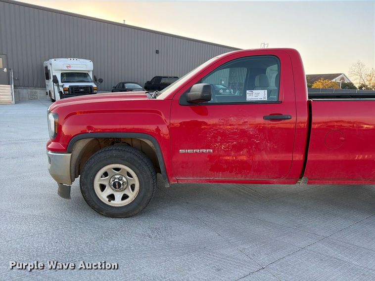 image for item FG0784 2017 GMC Sierra 1500 pickup truck