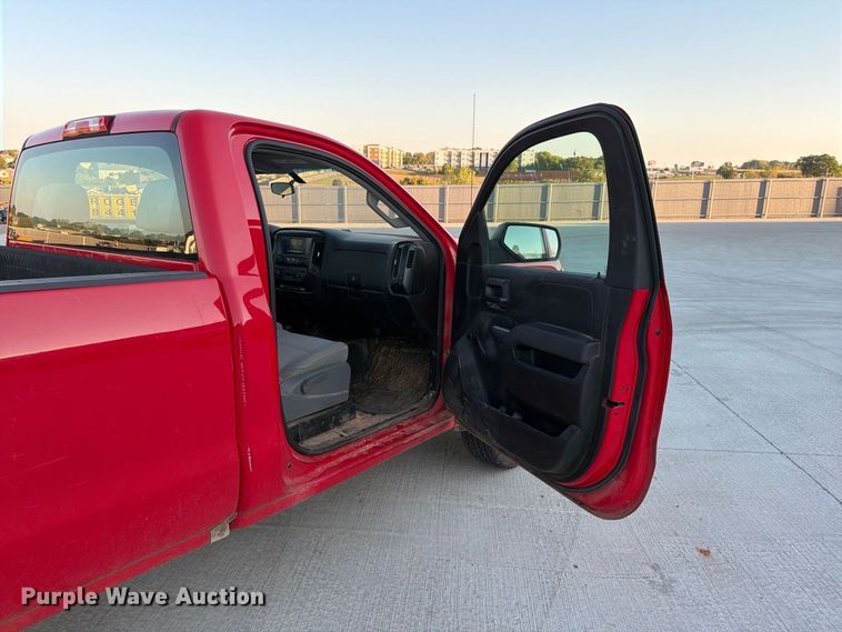 image for item FG0784 2017 GMC Sierra 1500 pickup truck