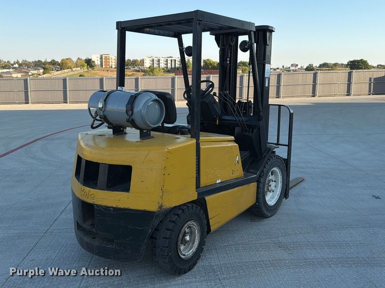 image for item FG0785 Yale GLP060TENUAE086 forklift