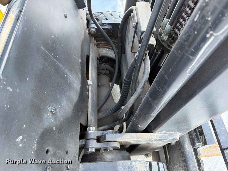 image for item FG0785 Yale GLP060TENUAE086 forklift