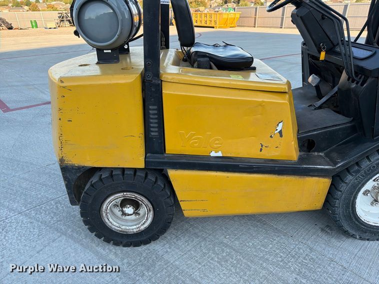 image for item FG0785 Yale GLP060TENUAE086 forklift