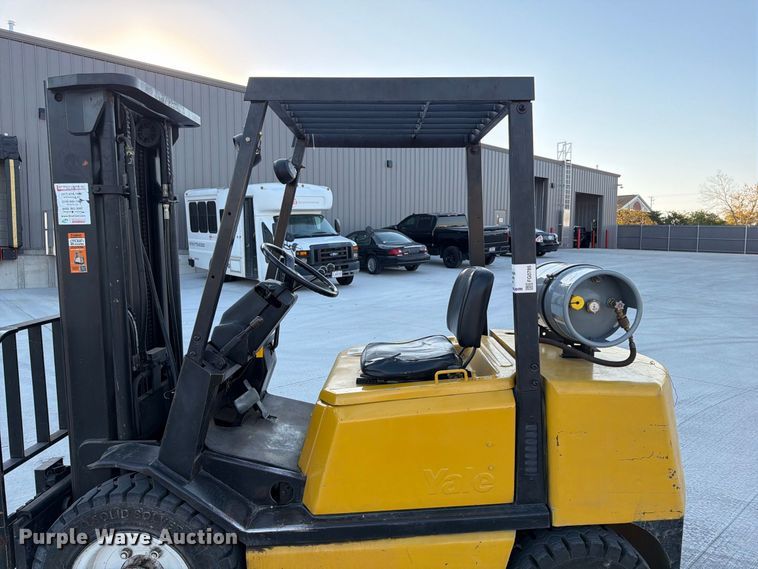 image for item FG0785 Yale GLP060TENUAE086 forklift