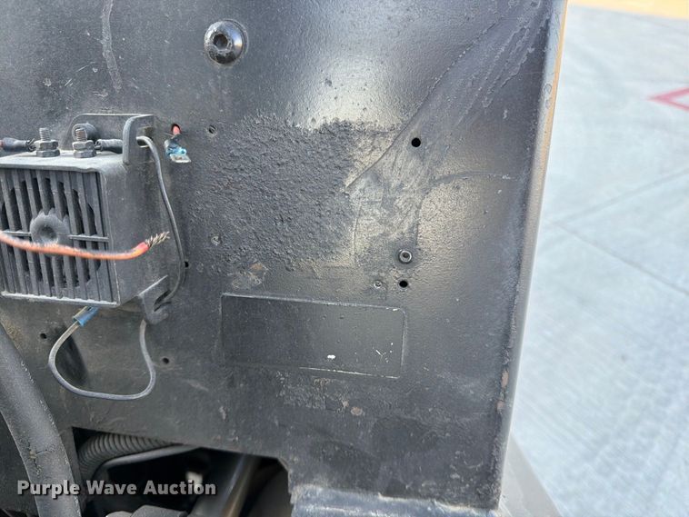 image for item FG0785 Yale GLP060TENUAE086 forklift