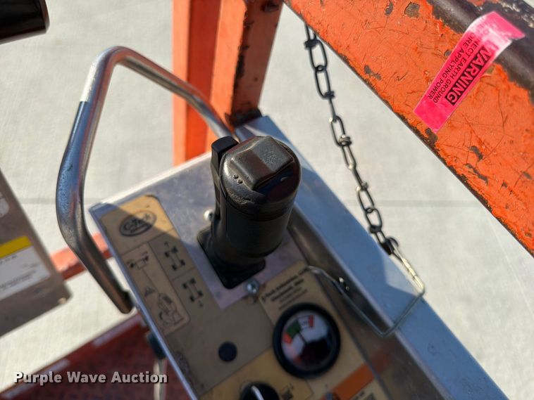 image for item FG0786 1997 Skyjack SJM 3219 scissor lift