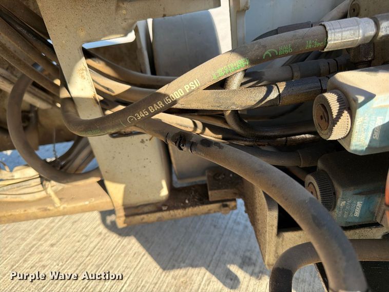 image for item FG0786 1997 Skyjack SJM 3219 scissor lift