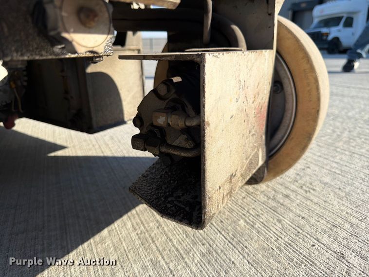 image for item FG0786 1997 Skyjack SJM 3219 scissor lift