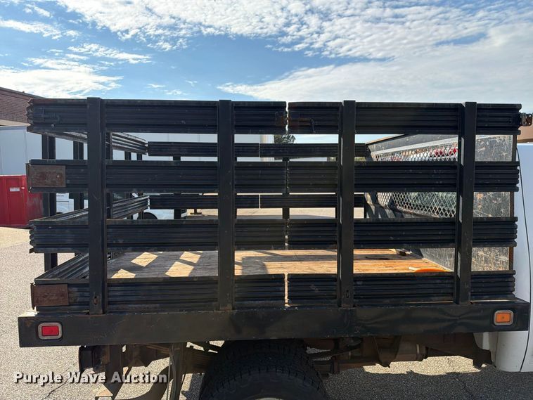 image for item FG3033 2010 Chevrolet Silverado 3500HD Crew Cab flatbed pickup truck