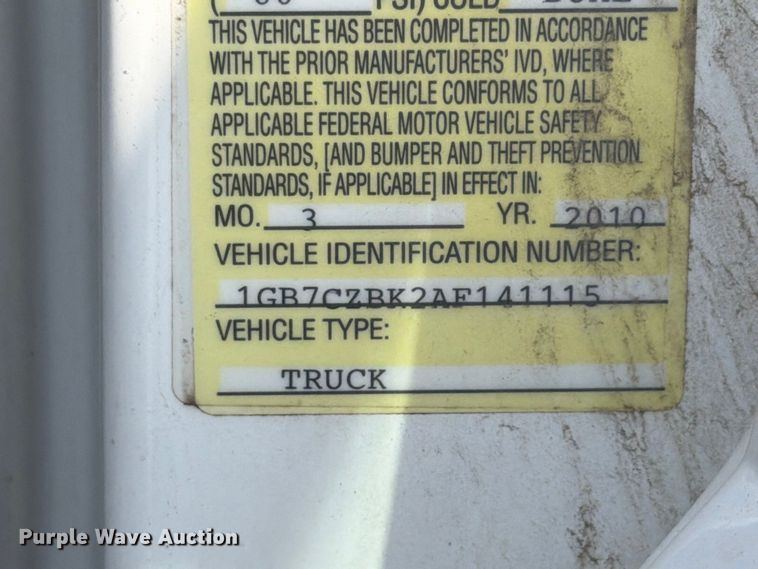 image for item FG3033 2010 Chevrolet Silverado 3500HD Crew Cab flatbed pickup truck