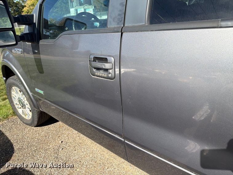 image for item FG3042 2013 Ford F150 Ext. Cab pickup truck