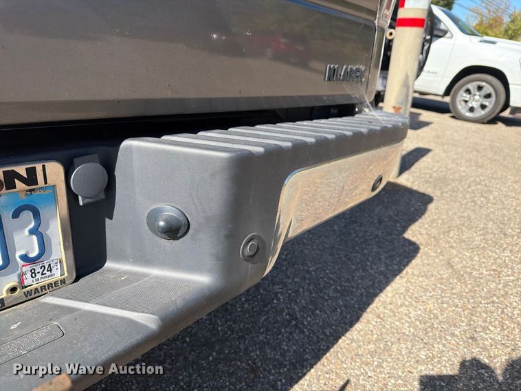 image for item FG3042 2013 Ford F150 Ext. Cab pickup truck