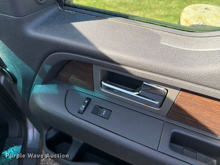 image for item FG3042 2013 Ford F150 Ext. Cab pickup truck