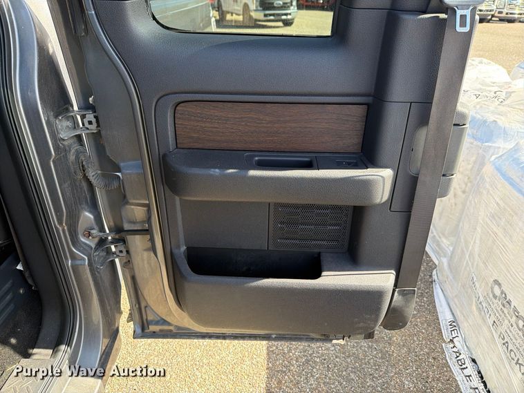 image for item FG3042 2013 Ford F150 Ext. Cab pickup truck