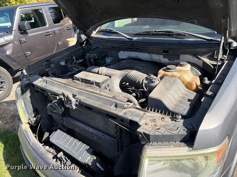 image for item FG3042 2013 Ford F150 Ext. Cab pickup truck