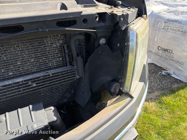 image for item FG3042 2013 Ford F150 Ext. Cab pickup truck