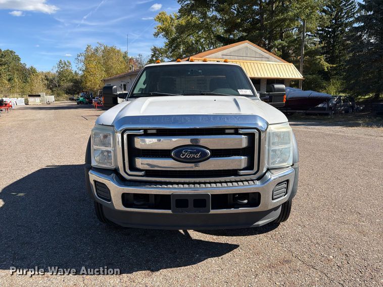 image for item FG3043 2016 Ford F550 Ext. Cab flatbed truck