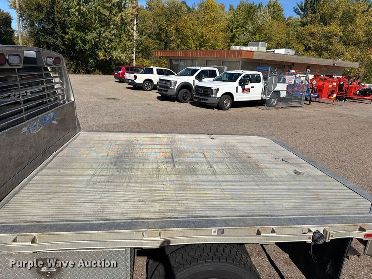 image for item FG3043 2016 Ford F550 Ext. Cab flatbed truck