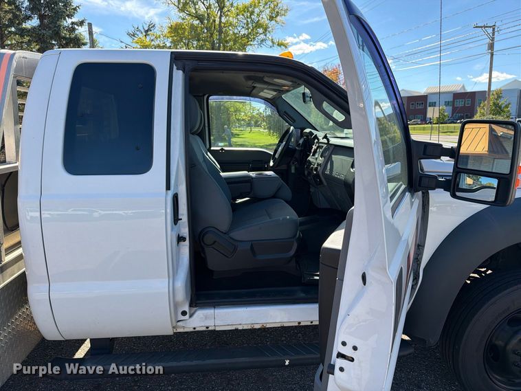 image for item FG3043 2016 Ford F550 Ext. Cab flatbed truck