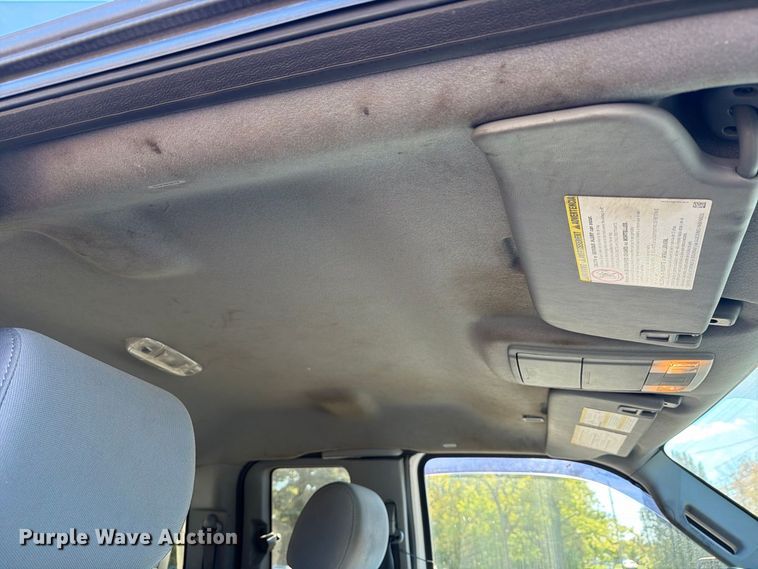 image for item FG3043 2016 Ford F550 Ext. Cab flatbed truck