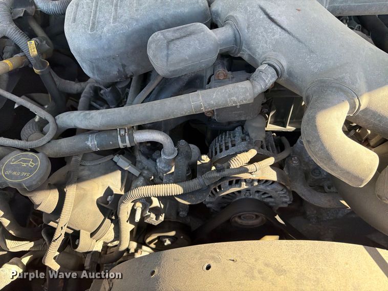 image for item FG3043 2016 Ford F550 Ext. Cab flatbed truck