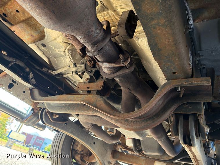 image for item FG3043 2016 Ford F550 Ext. Cab flatbed truck