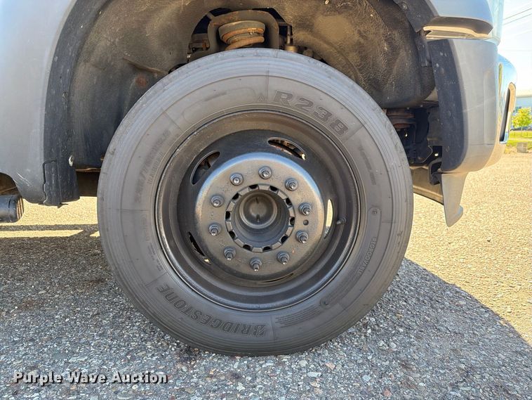 image for item FG3043 2016 Ford F550 Ext. Cab flatbed truck