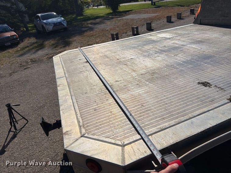 image for item FG3043 2016 Ford F550 Ext. Cab flatbed truck