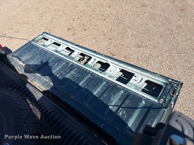 image for item FG3044 2011 Ford F250 Super Duty Ext. Cab pickup truck