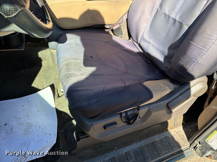 image for item FG3044 2011 Ford F250 Super Duty Ext. Cab pickup truck
