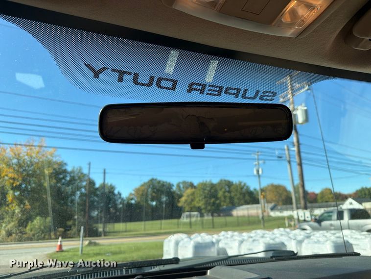 image for item FG3044 2011 Ford F250 Super Duty Ext. Cab pickup truck