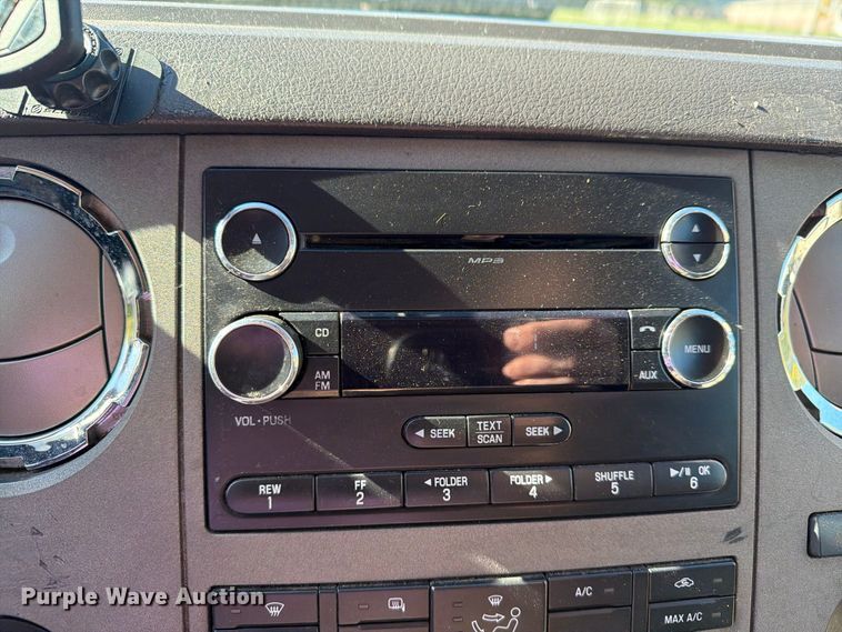 image for item FG3044 2011 Ford F250 Super Duty Ext. Cab pickup truck