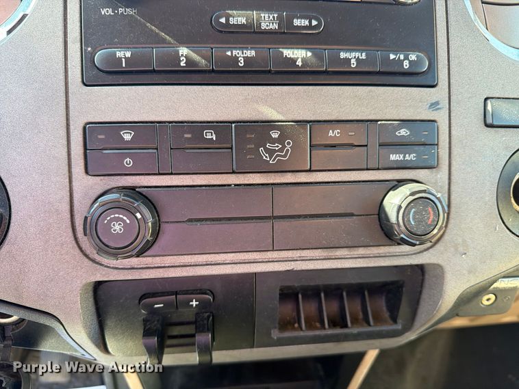 image for item FG3044 2011 Ford F250 Super Duty Ext. Cab pickup truck