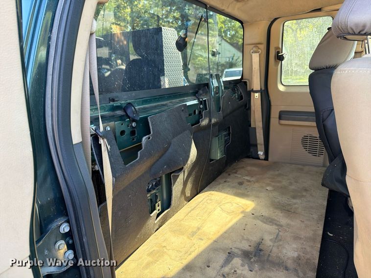 image for item FG3044 2011 Ford F250 Super Duty Ext. Cab pickup truck