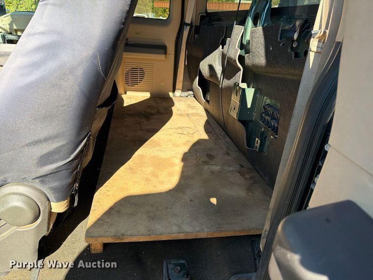 image for item FG3044 2011 Ford F250 Super Duty Ext. Cab pickup truck