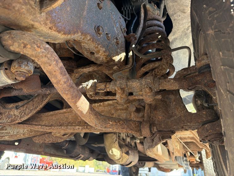 image for item FG3044 2011 Ford F250 Super Duty Ext. Cab pickup truck