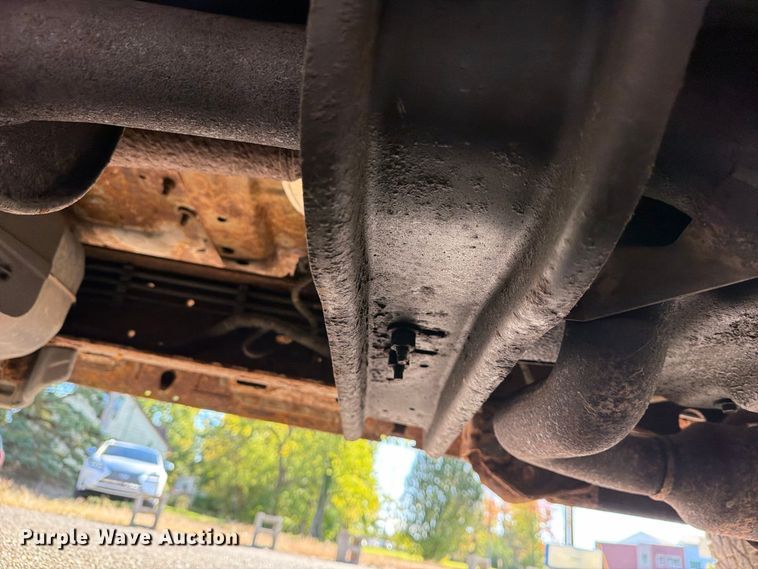 image for item FG3044 2011 Ford F250 Super Duty Ext. Cab pickup truck