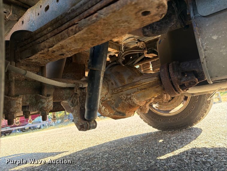 image for item FG3044 2011 Ford F250 Super Duty Ext. Cab pickup truck