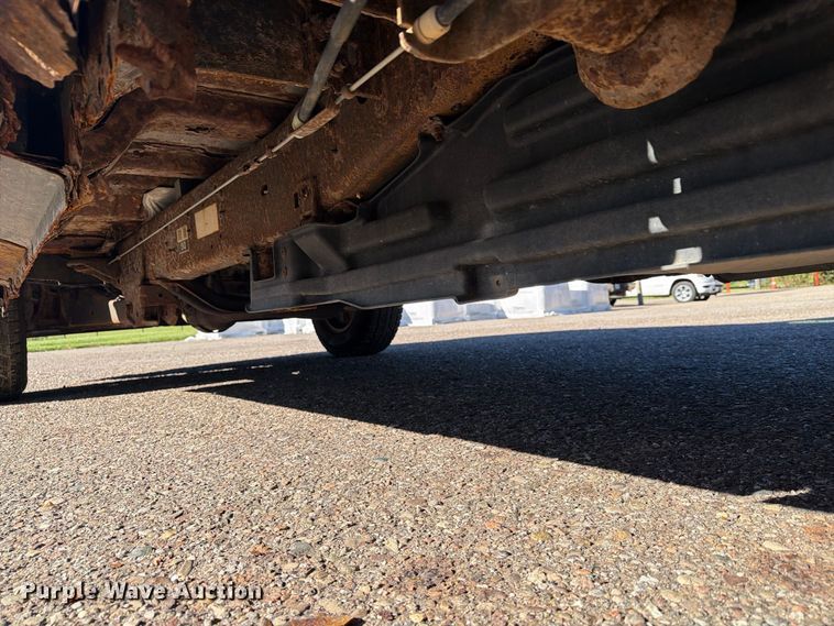 image for item FG3044 2011 Ford F250 Super Duty Ext. Cab pickup truck